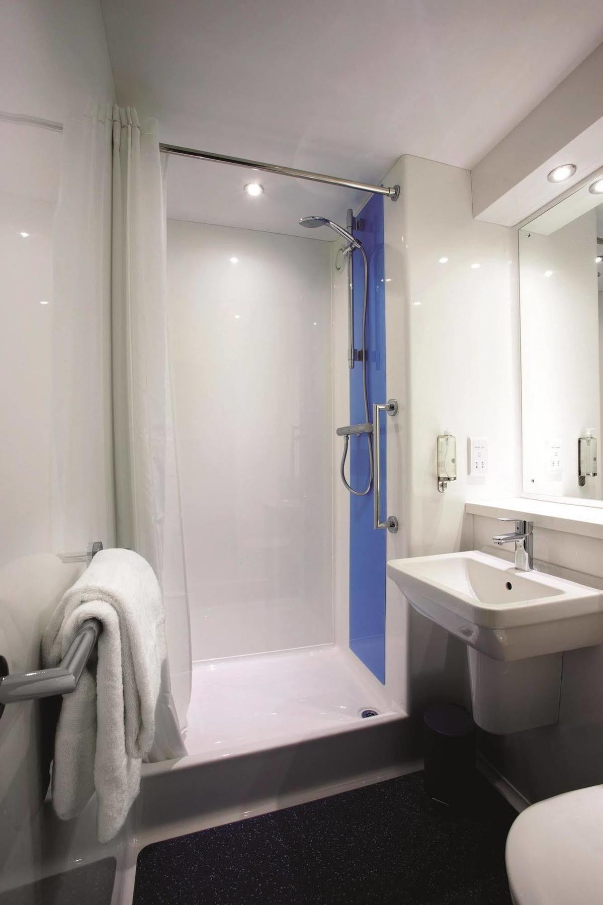Travelodge Cameron Toll Hotel Edinburgh Eksteriør billede